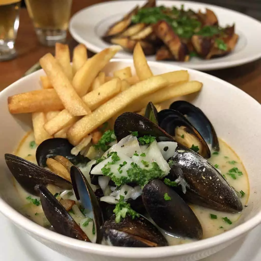 Mussels and fries image