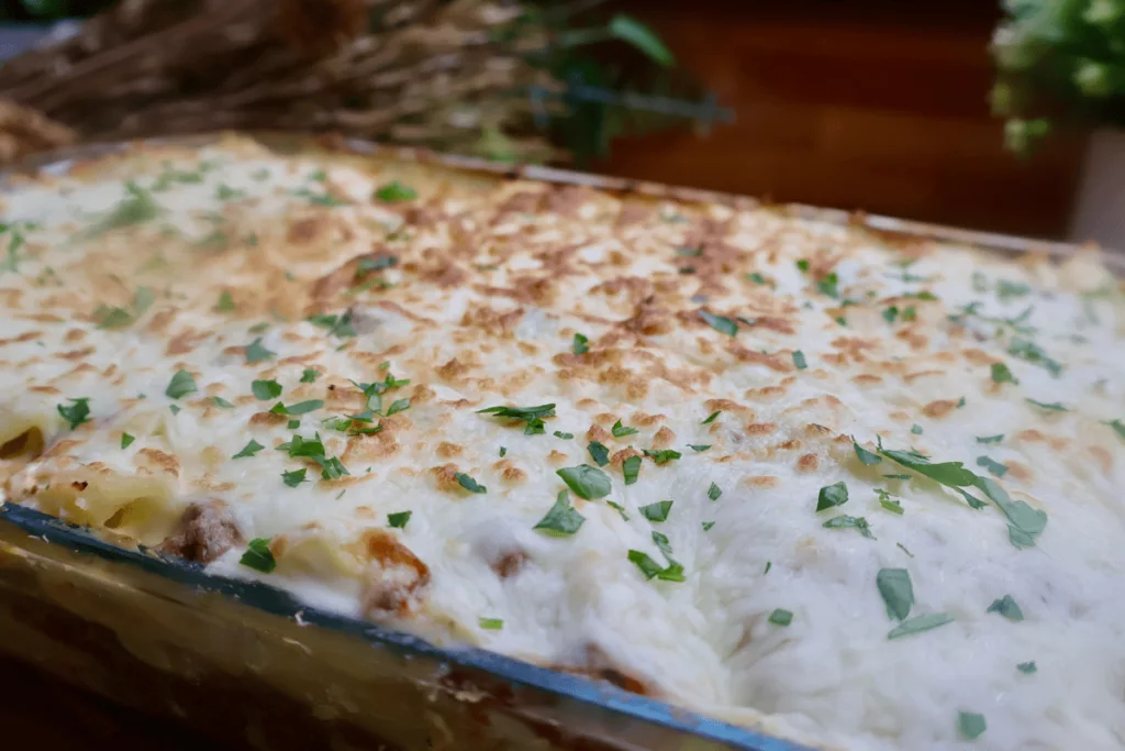 creamy white sauce pasta bake 