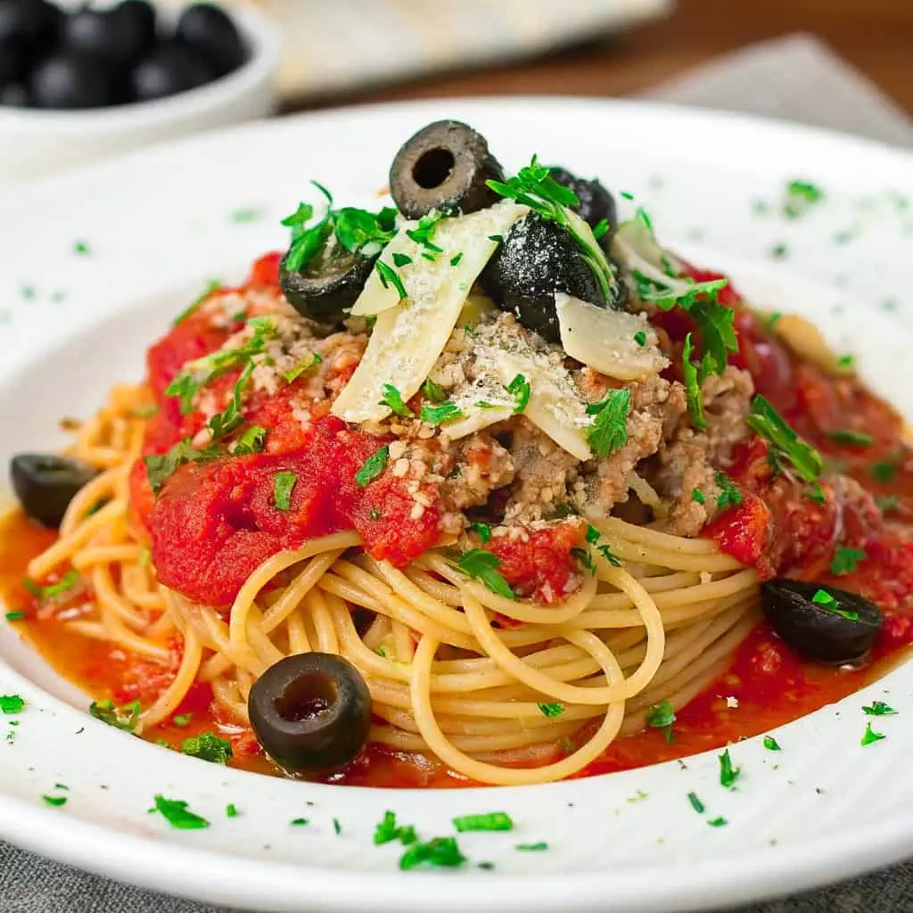 Mediterranean Tuna Pasta